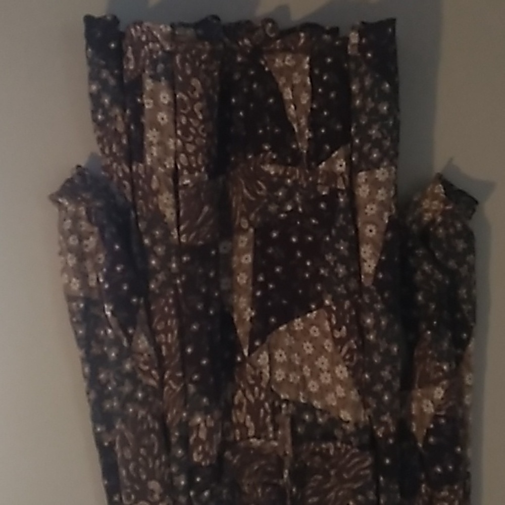 Dress - Picture 4 of 4